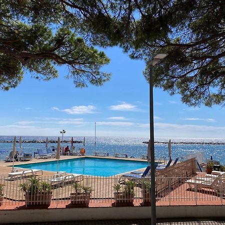 Hotel Mayola San Bartolomeo Al Mare Exterior photo