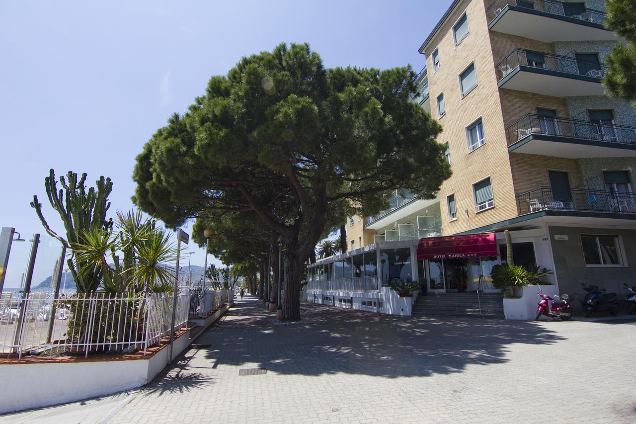 Hotel Mayola San Bartolomeo Al Mare Exterior photo